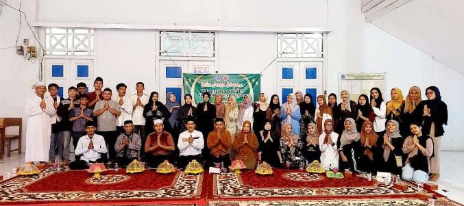 HMPS ILMU ADMINISTRASI NEGARA FISIP UNIDAYAN MENGGELAR BUKA PUASA BERSAMA