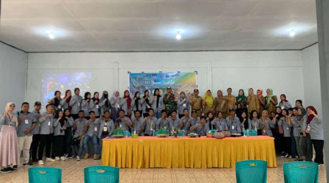 SEMINAR PENCEGAHAN STUNTING OLEH MAHASISWA KKN UNIDAYAN