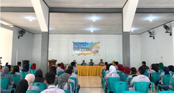 MAHASISWA KKN-T UNIDAYAN JALANKAN PROKER KKN