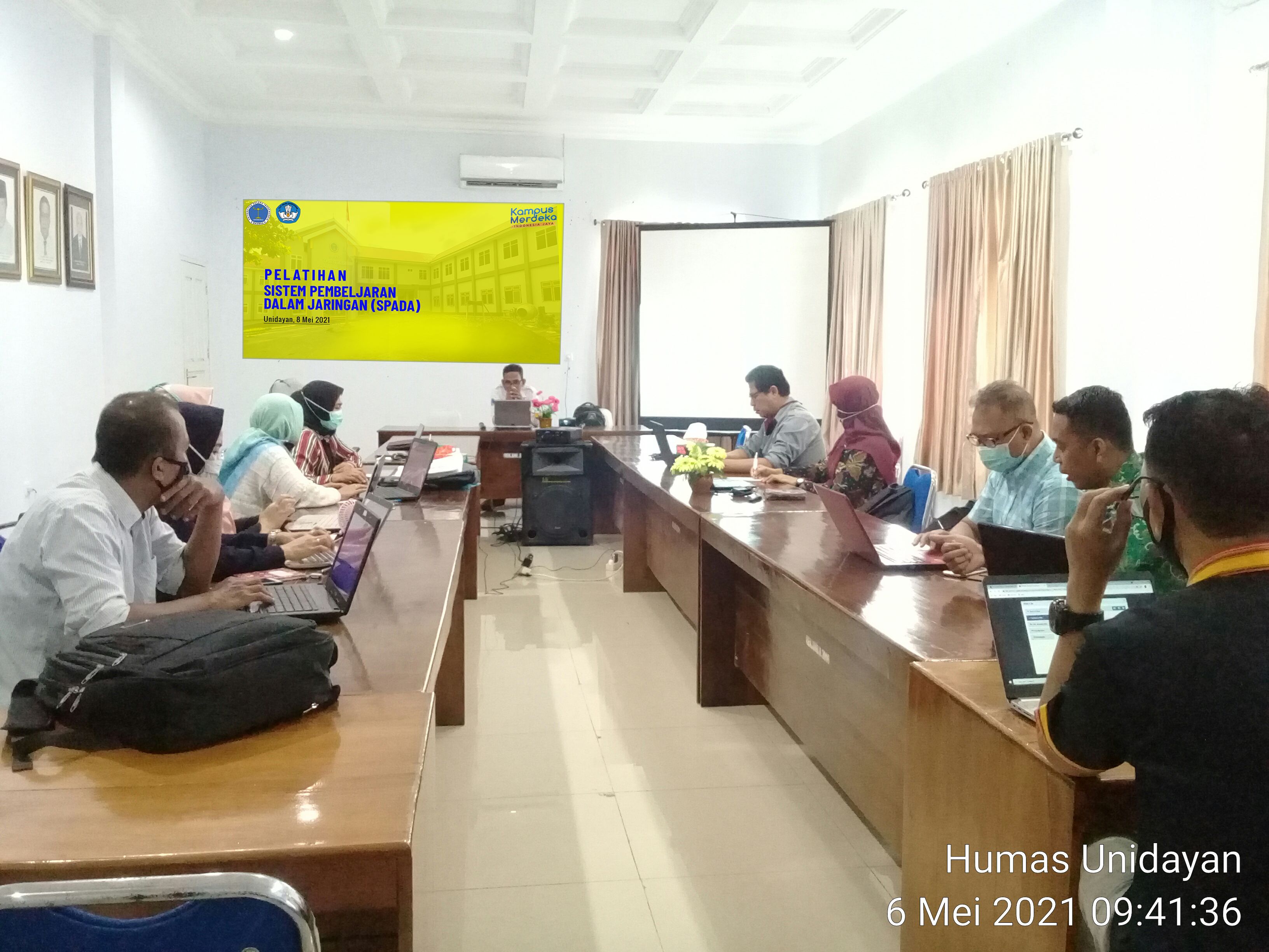 Pelatihan Sistem Pembelajaran Dalam Jaringan SPADA Lingkup Unidayan