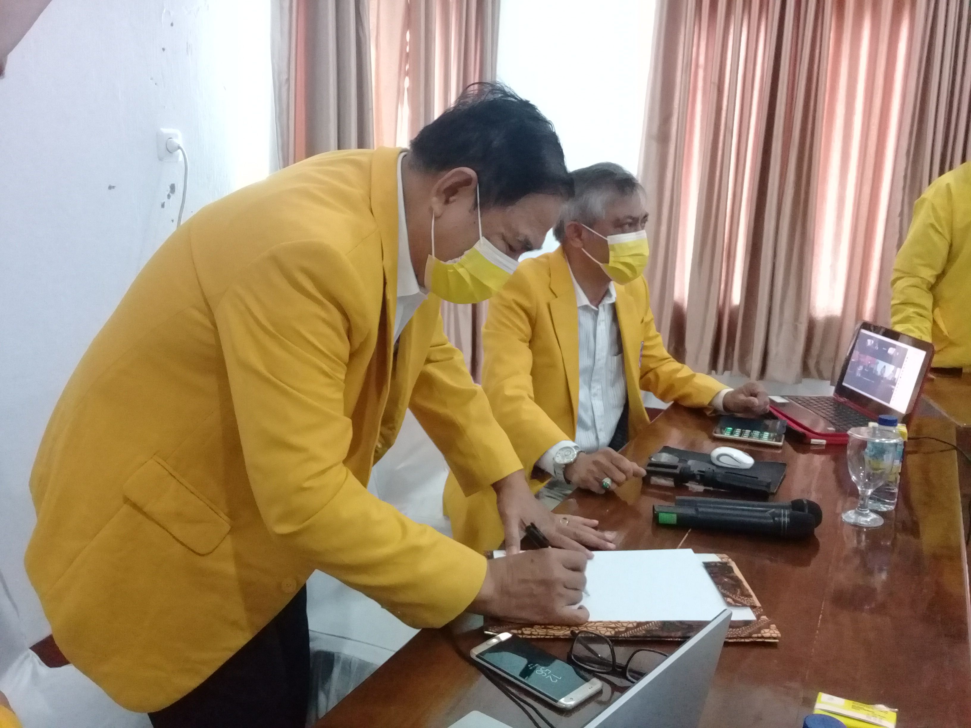 Penandatanganan MoU Institut Bisnis Dan Informatika Kosgoro 1957 dengan Universitas Dayanu Ikhsanuddin, Tentang Kerjasama Bidang Pendidikan, Penelitian, Pengkajian Ilmiah dan Pengabdian Masyarakat.