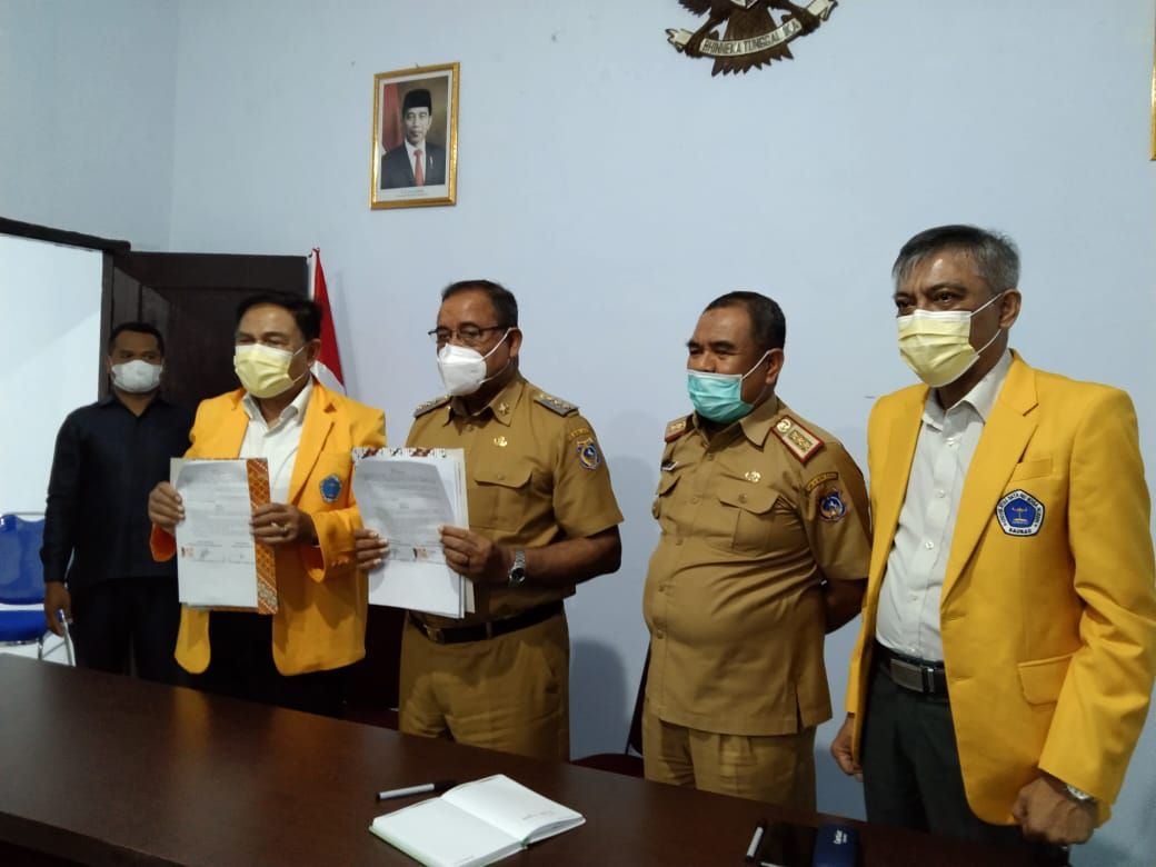 Penandatanganan Memorandum of Undertanding MoU Unidayan dan Pemerintah Kab. Muna Barat