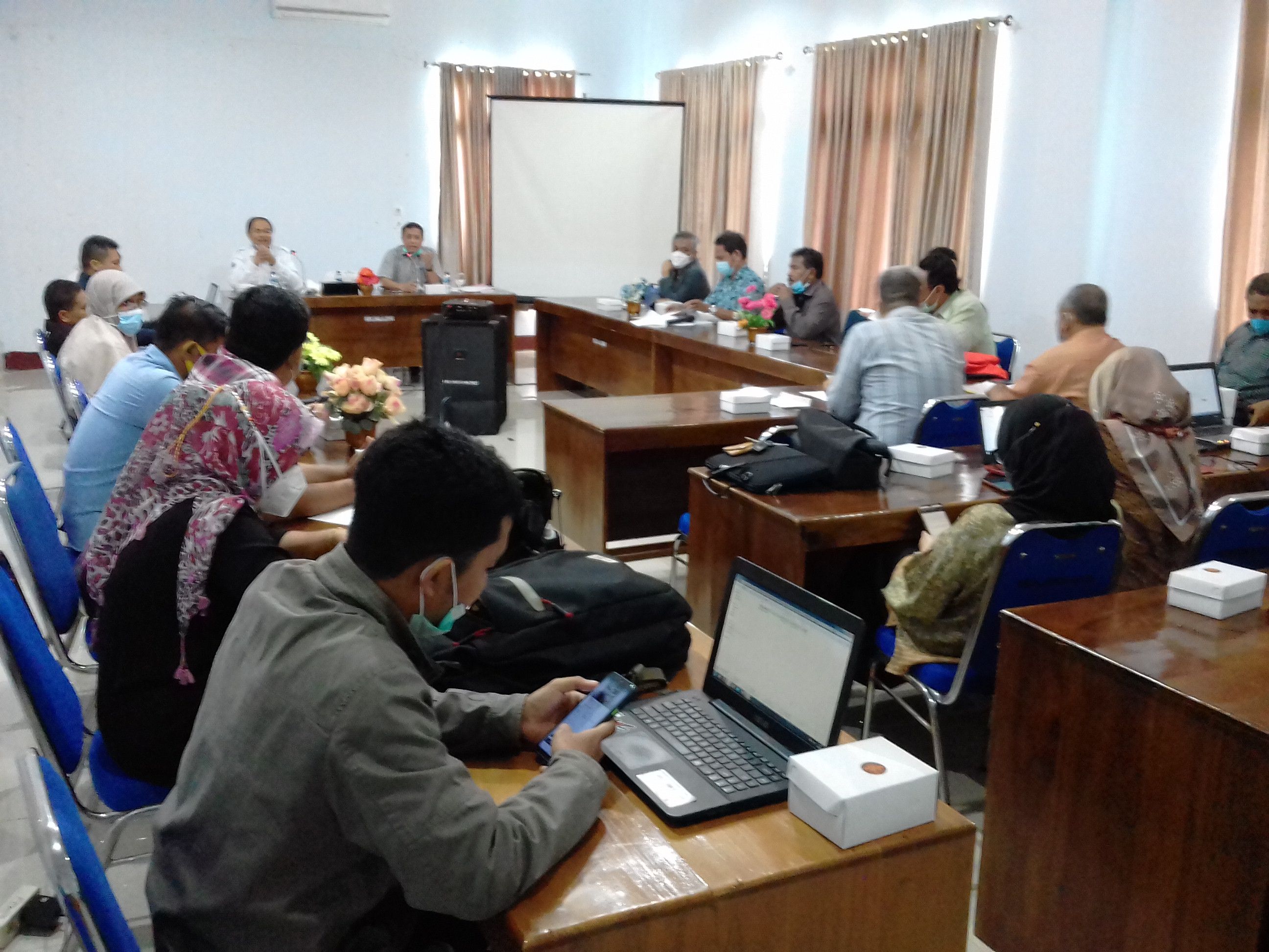 Rapat Rencana Persiapan Perkuliahan Offline Tahun Akademik 20212022
