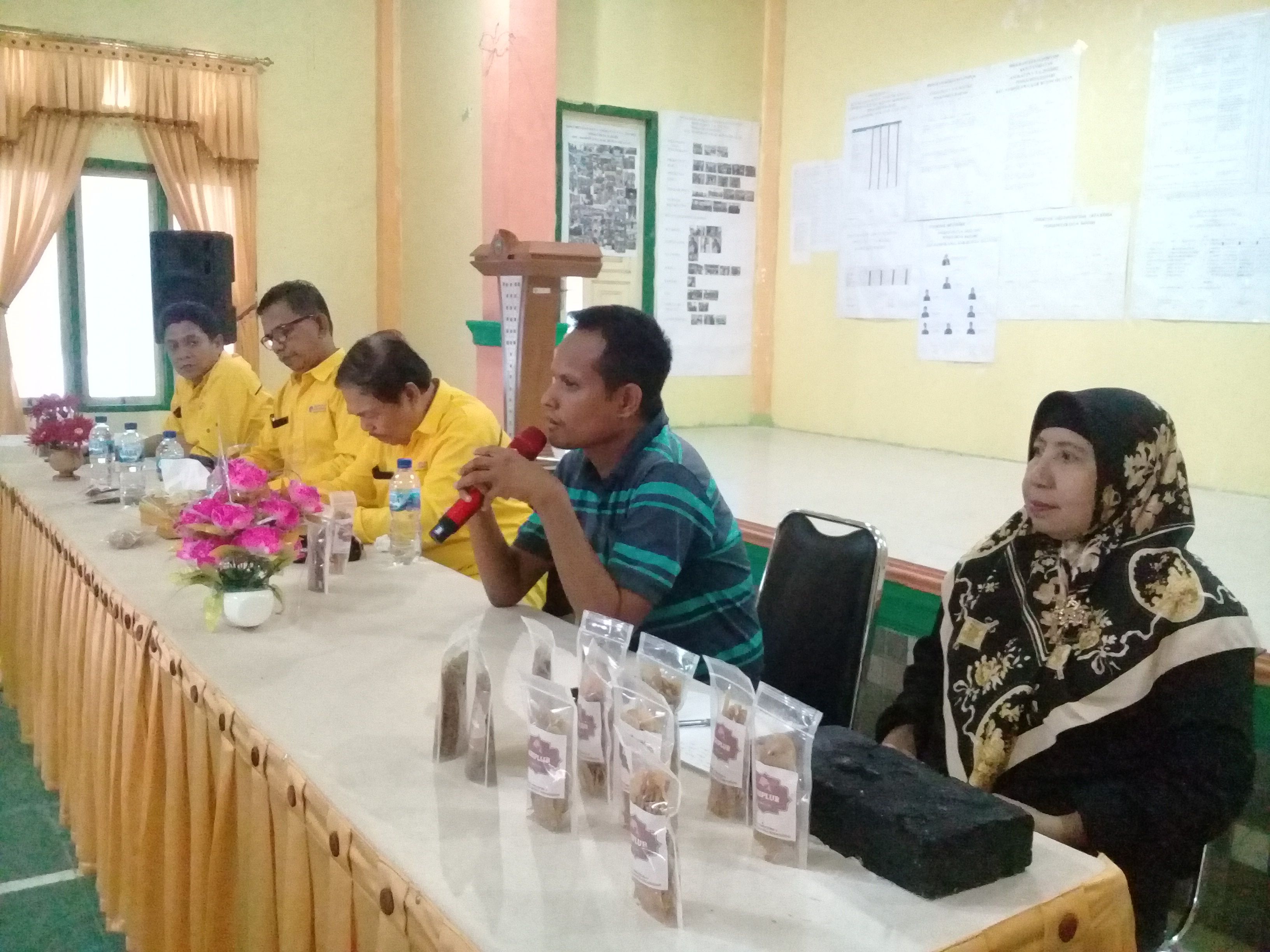 Supervisi KKN Tematik Periode V Angkatan 2021-2022 Tanggal 15 Juni 2022 di Kabupaten Buton dan Kabupaten Buton Selatan.