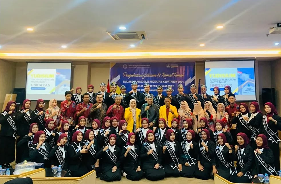 YUDISIUM ANGKATAN XXIV FKM UNIDAYAN: 47 MAHASISWA RESMI MENYANDANG GELAR SARJANA KESEHATAN MASYARAKAT